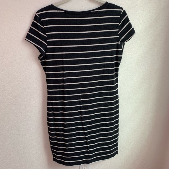 Grey/White Stripe Bodycon Short Sleeve Dress SZ: M - Picture 2 of 3
